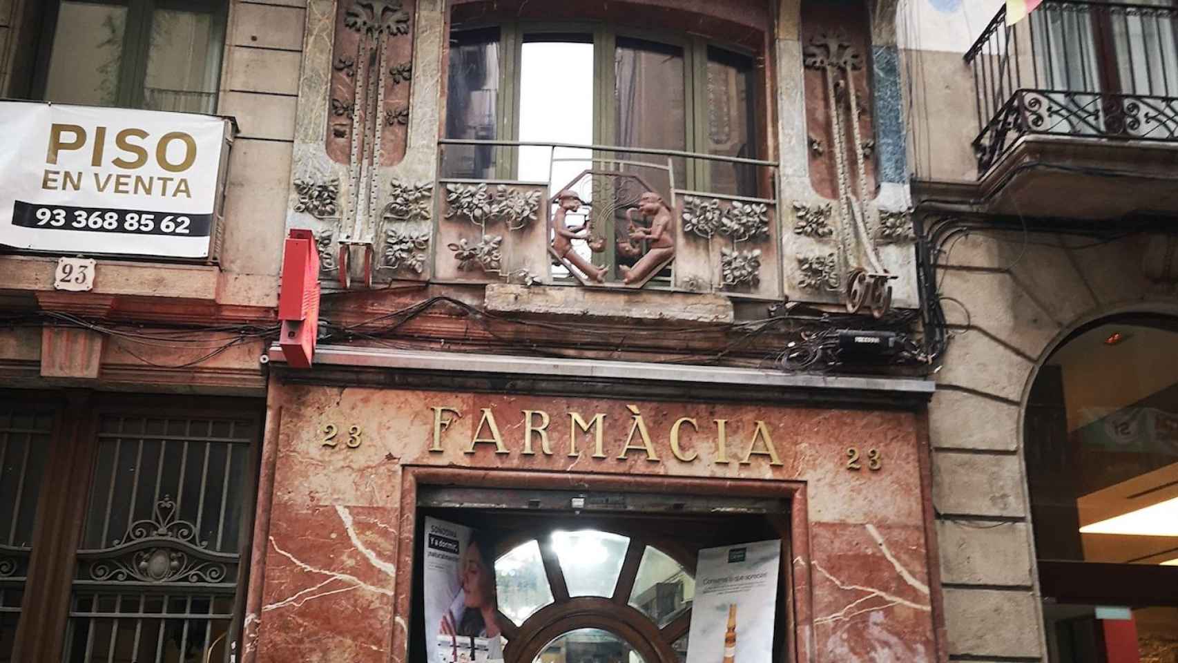Fachada de la antigua Farmacia Comabella / INMA SANTOS