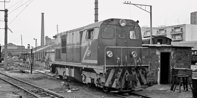 La locomotora diésel Asthom en la estación de La Magòria en 1966 / WIKIPEDIA