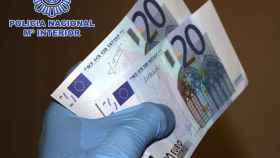 Billetes falsos de 20 euros incautados por la policía / EFE