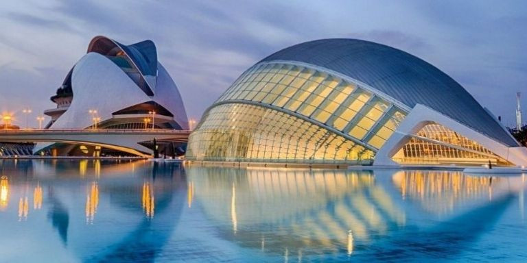 Valencia, la ciudad que la CNN recomienda visitar en lugar de Barcelona / ARCHIVO