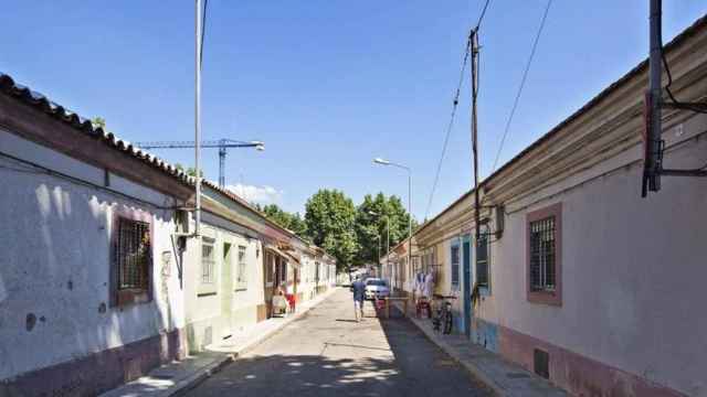 Casas baratas del Bon Pastor por las que Colau ha recibido una denuncia / AJ BCN