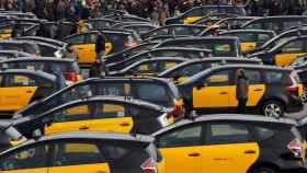 Taxis movilizados en el centro de Barcelona