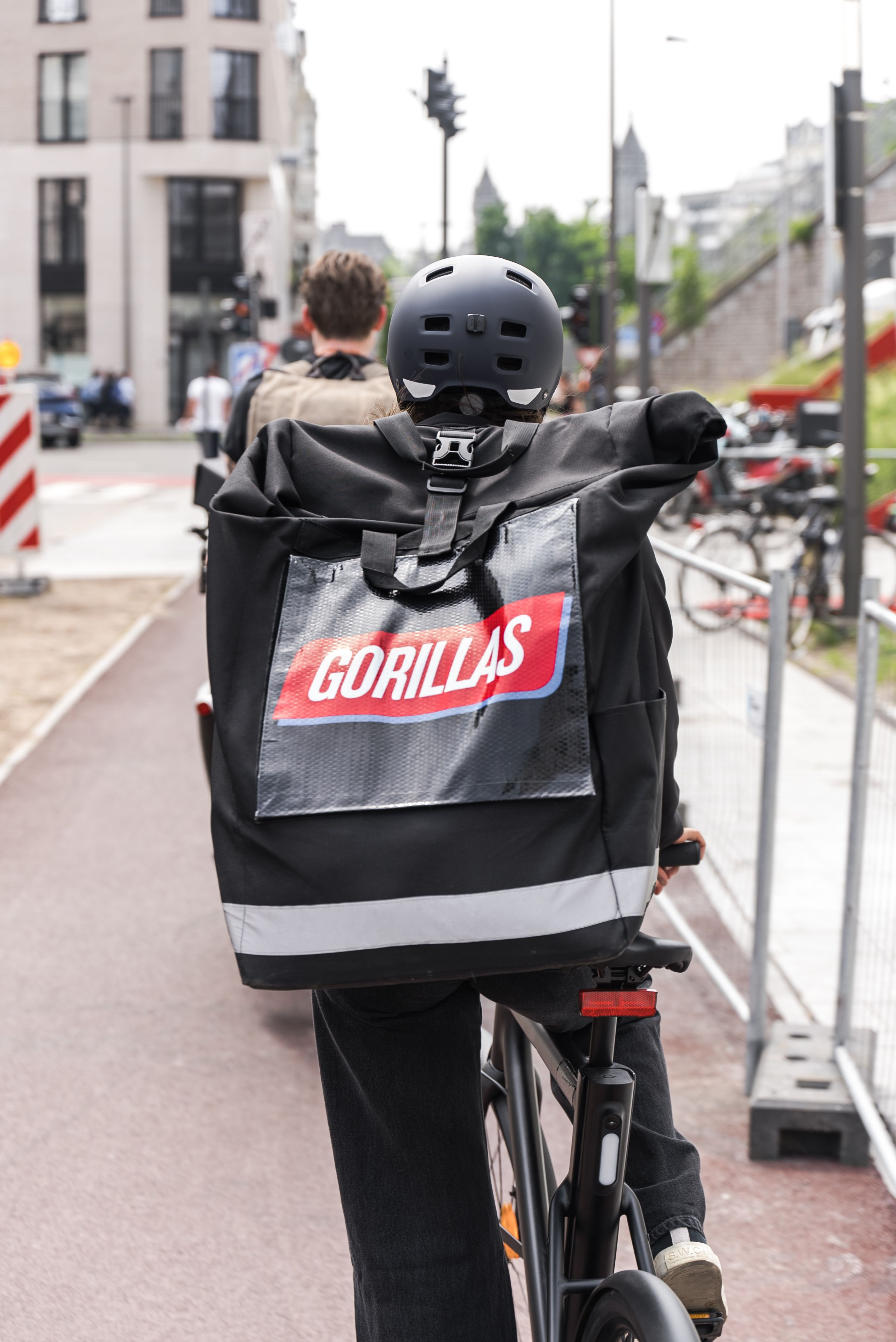 Rider de Gorillas con la mochila de reparto / CEDIDA