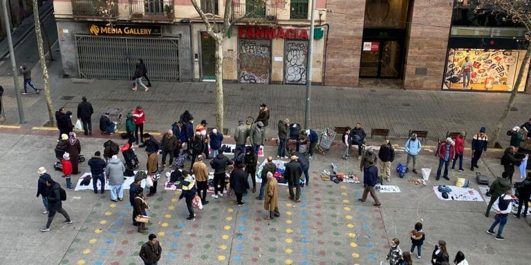 Vendedores del 'mercado de la miseria' / PLATAFORMA DE AFECTATS PER LA LLOSA DE SANT ANTONI