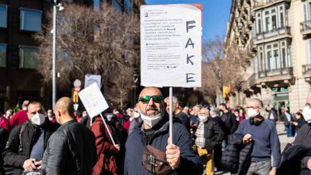 Manifestación de conductores de autobuses para exigir la dimisión de Laia Bonet / LUIS MIGUEL AÑÓN (MA)