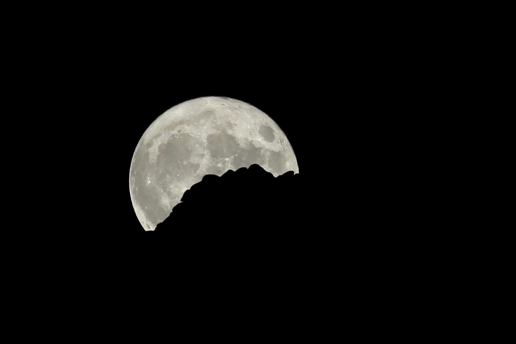 Superluna en una imagen de archivo / EFE