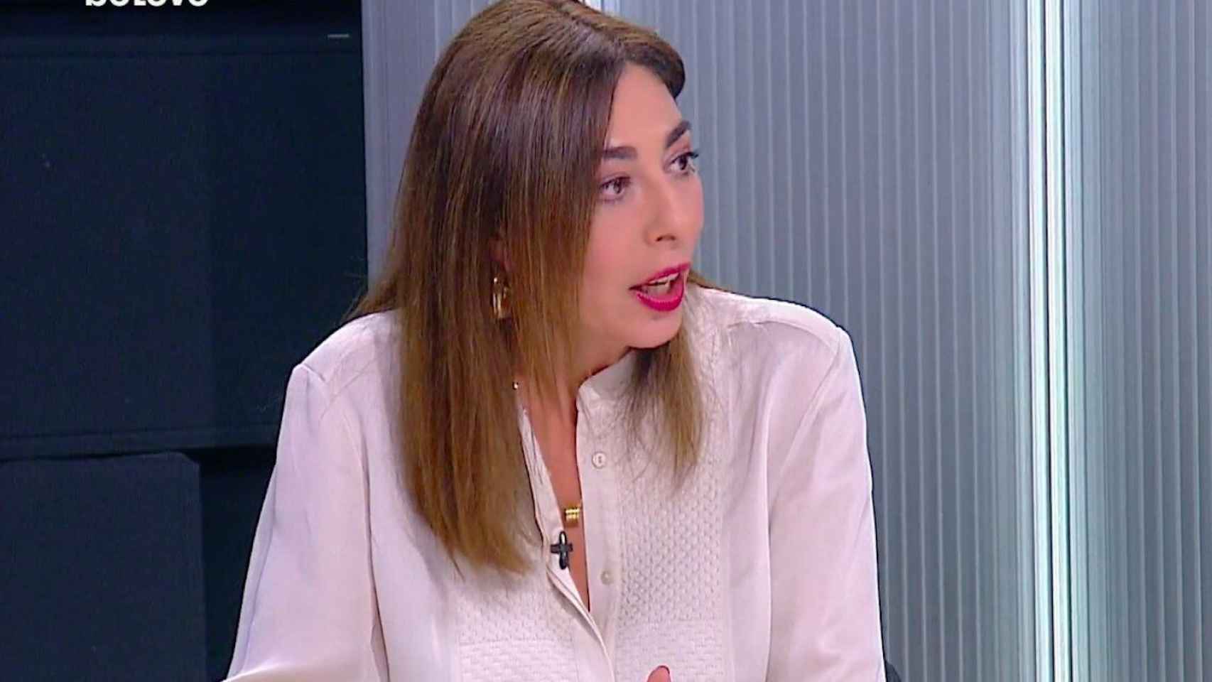 Luz Guilarte, líder de Ciutadans en el Ayuntamiento, durante su entrevista en el programa 'bàsics' / BETEVÉ