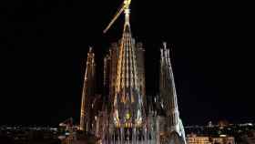 Estrella iluminada de la Sagrada Família de Barcelona / PAU VENTEO - EUROPA PRESS