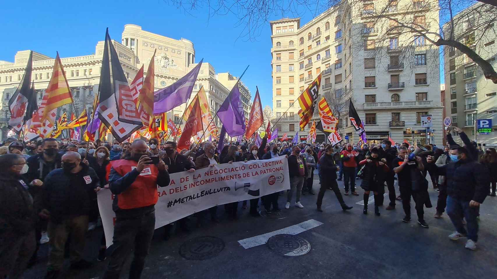 Protesta de la Patronal del Metal en Barcelona de la Via Laietana / TWITTER - CCOO Indústria Catalunya