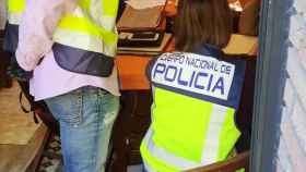 Policía Nacional investigando sobre el pederasta arrestado en Barcelona