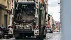Un camión de la basura en una imagen de archivo / AYUNTAMIENTO DE BARCELONA