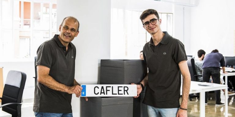 Iñigo Diego, co-fundador de Cafler, y Ricard Guillem / CAFLER