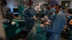 El Hospital Clínic de Barcelona realiza unas 50 cirugías de base de cráneo cada año / EUROPA PRESS