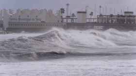 Imagen de archivo de un fuerte temporal marítimo en Barcelona / AYUNTAMIENTO DE BARCELONA