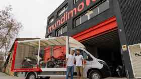 Camión de MundiMoto en las instalaciones / LUIS MIGUEL AÑÓN (MA)