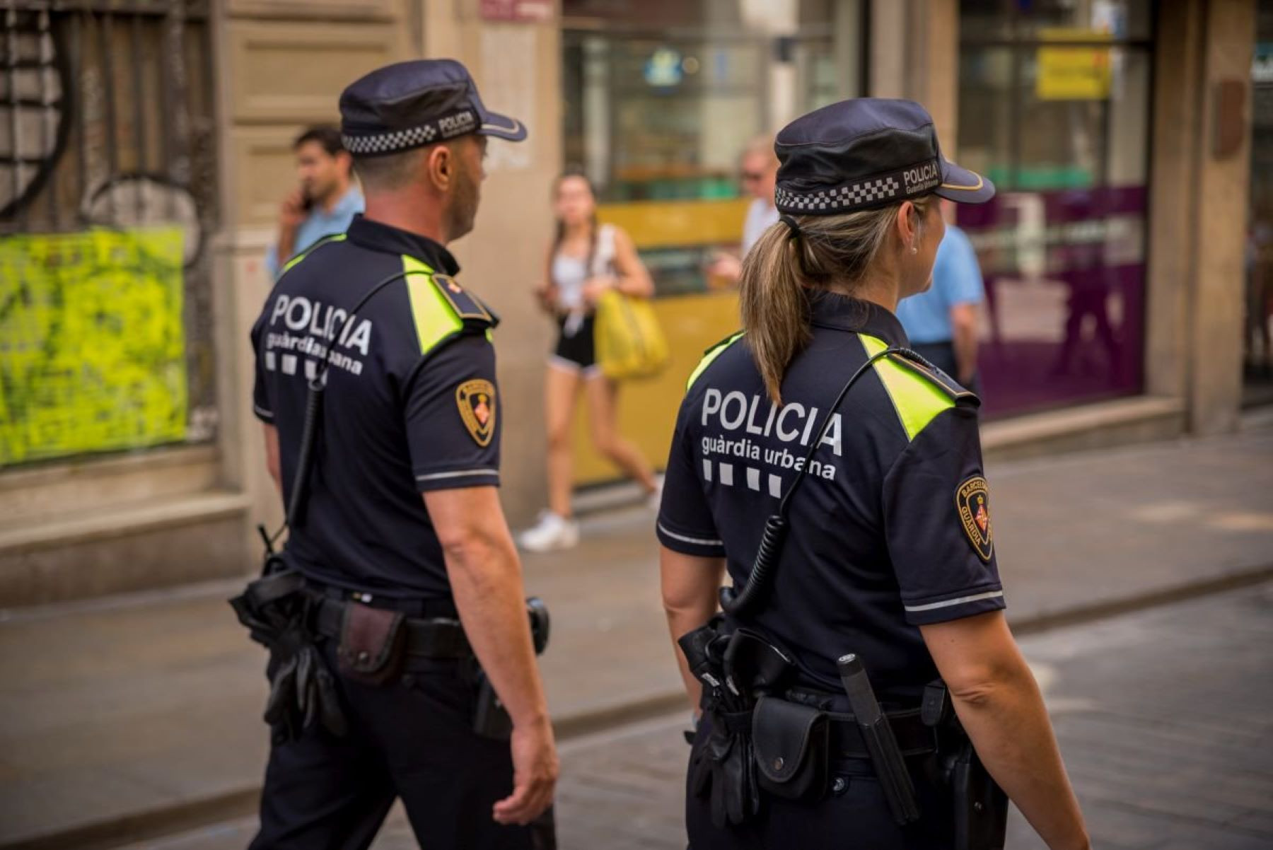 Dos agentes de la Guardia Urbana de Barcelona en una imagen de archivo