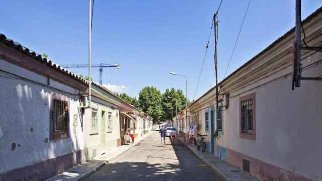 Casas baratas en el barrio del Bon Pastor / AJ BCN