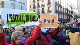 Manifestación por la escuela en catalán en el centro de Barcelona / ÒMNIUM CULTURAL