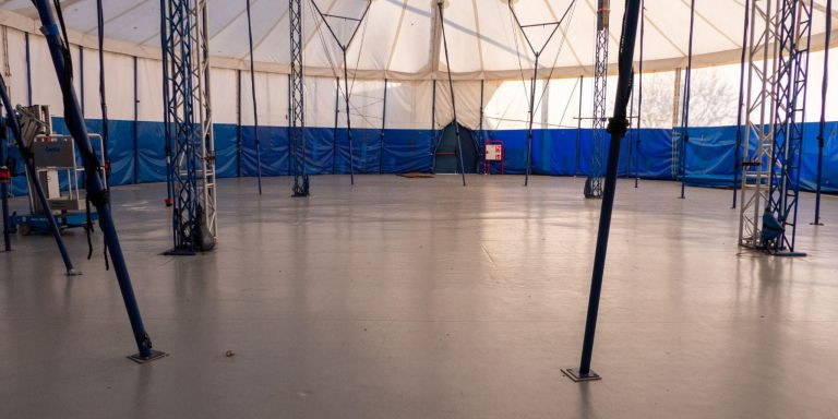 Interior de la carpa del circo Rogelio Rivel de Nou Barris / AYUNTAMIENTO DE BARCELONA