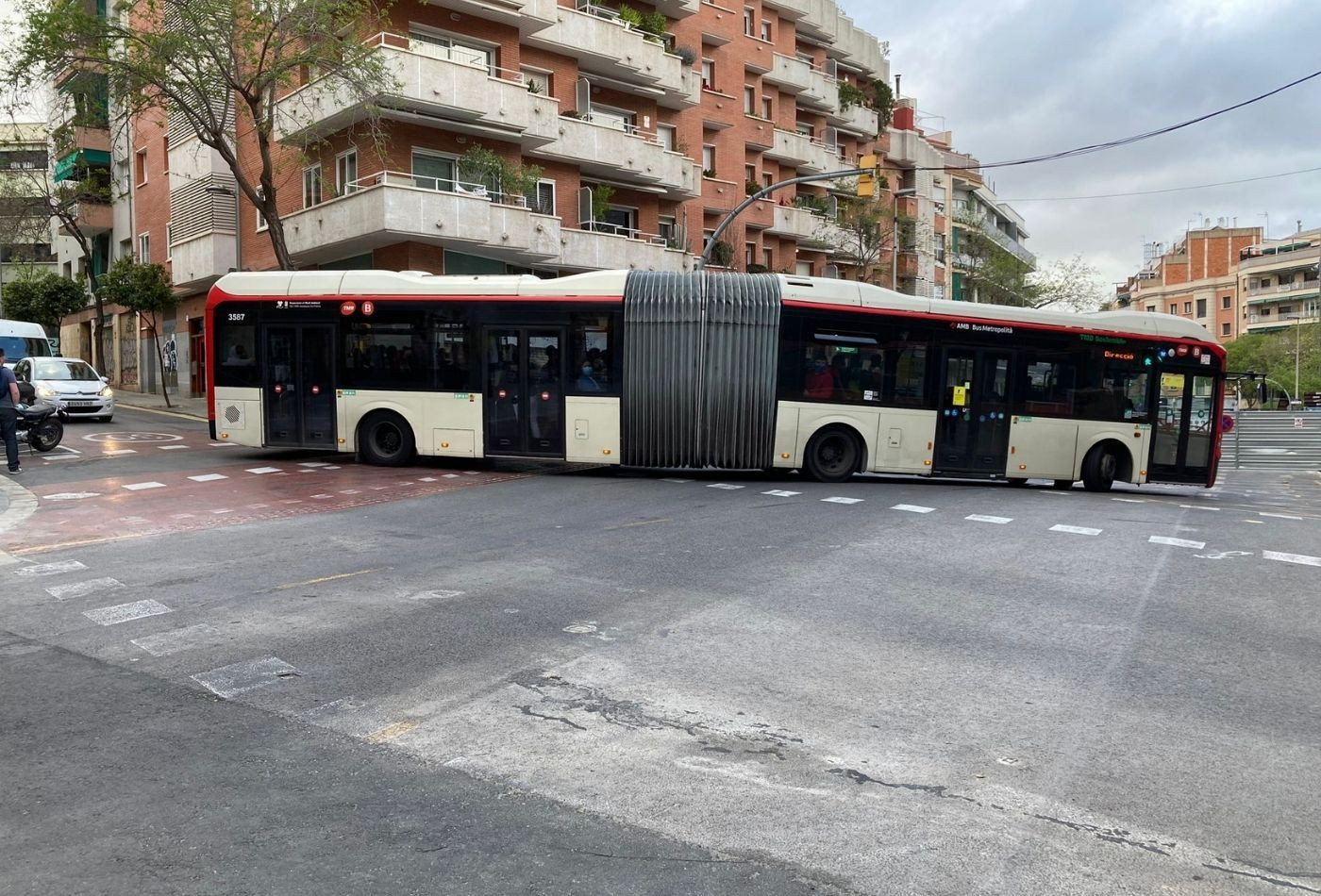 Un bus lanzadera durante las obras de Semana Santa / CEDIDA
