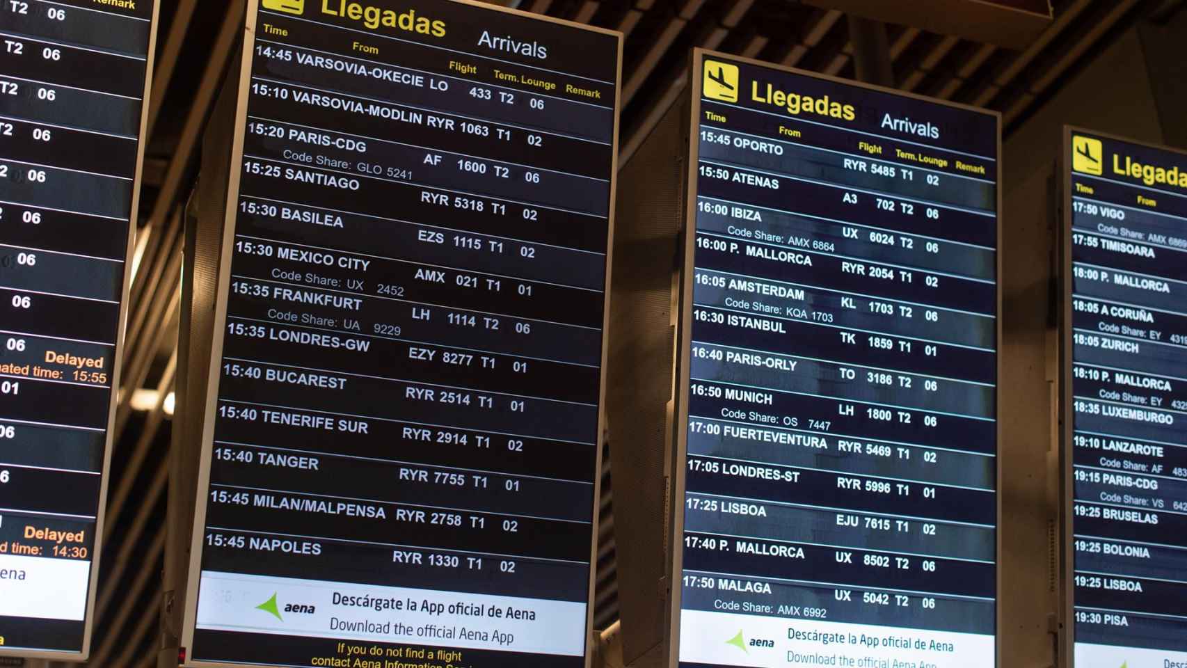 Panel de llegadas en la Terminal 1 / GUSTAVO VALIENTE-EUROPA PRESS