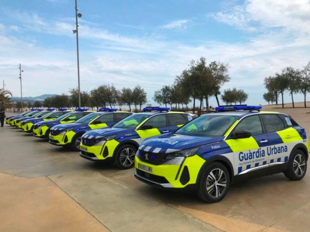 Los coches de la Guardia Urbana de Badalona / AYUNAMIENTO BADALONA