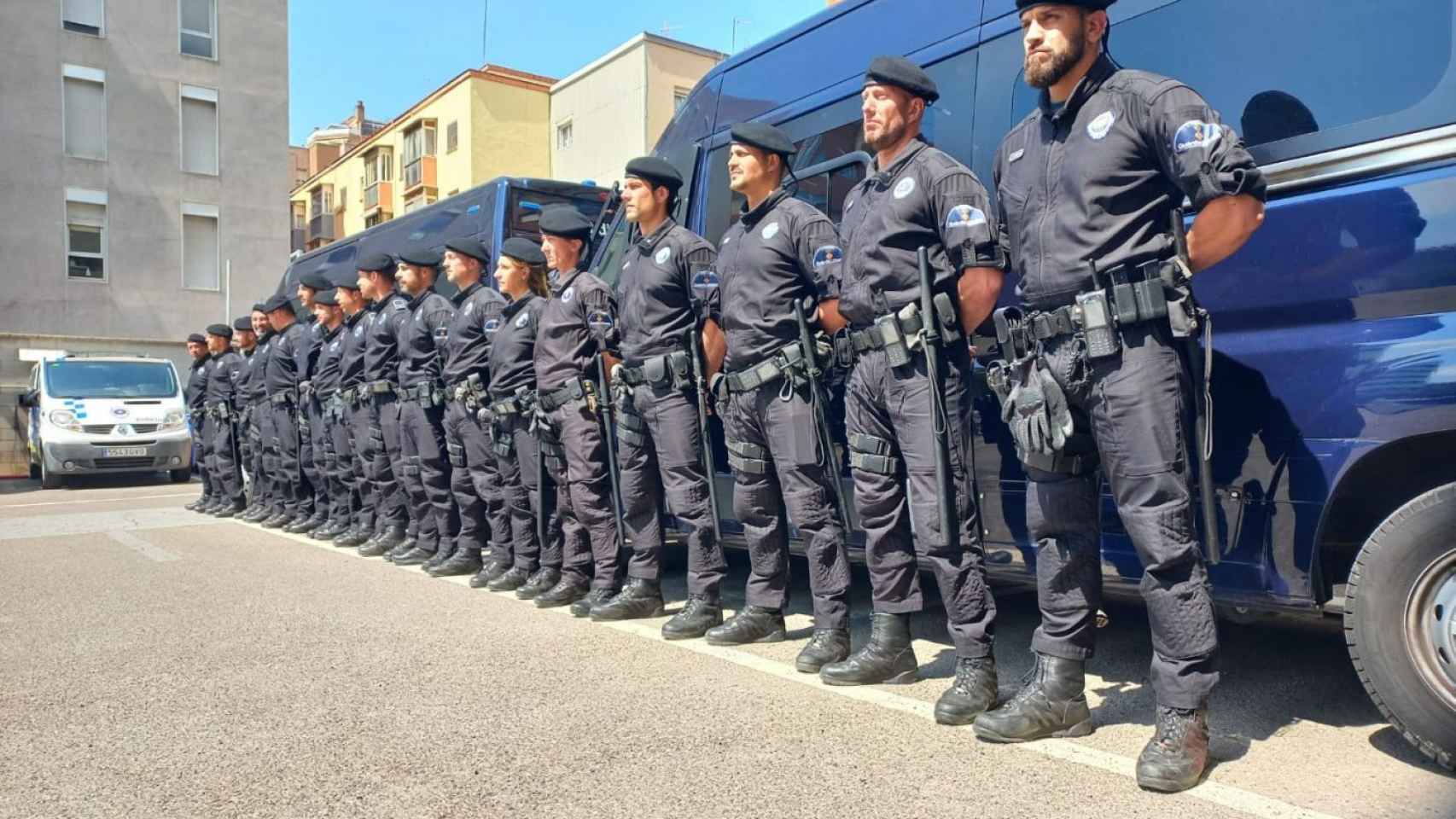 Agentes de la nueva Unidad de Intervención de la Guardia Urbana / CEDIDA