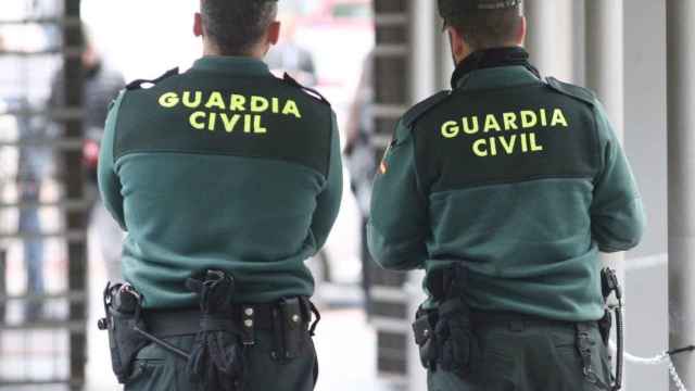 Dos agentes de la Guardia Civil / CEDIDA