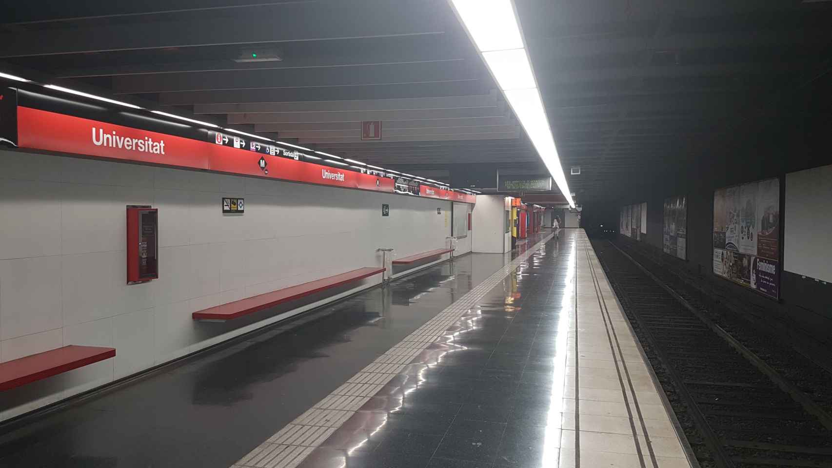 Estación de la L1 del metro de Barcelona / ARCHIVO