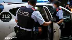 Uno de los dos ladrones detenido por los Mossos d'Esquadra en Sant Andreu / MOSSOS