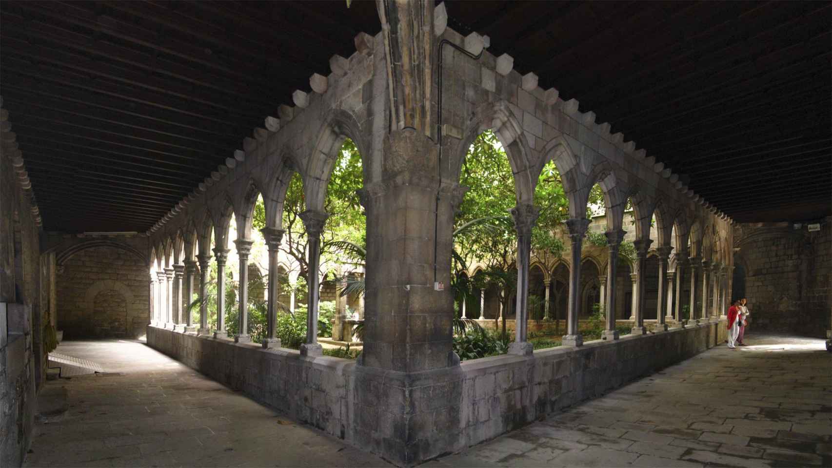 El claustro de la Iglesia de Santa Anna en Barcelona / ARCHIVO