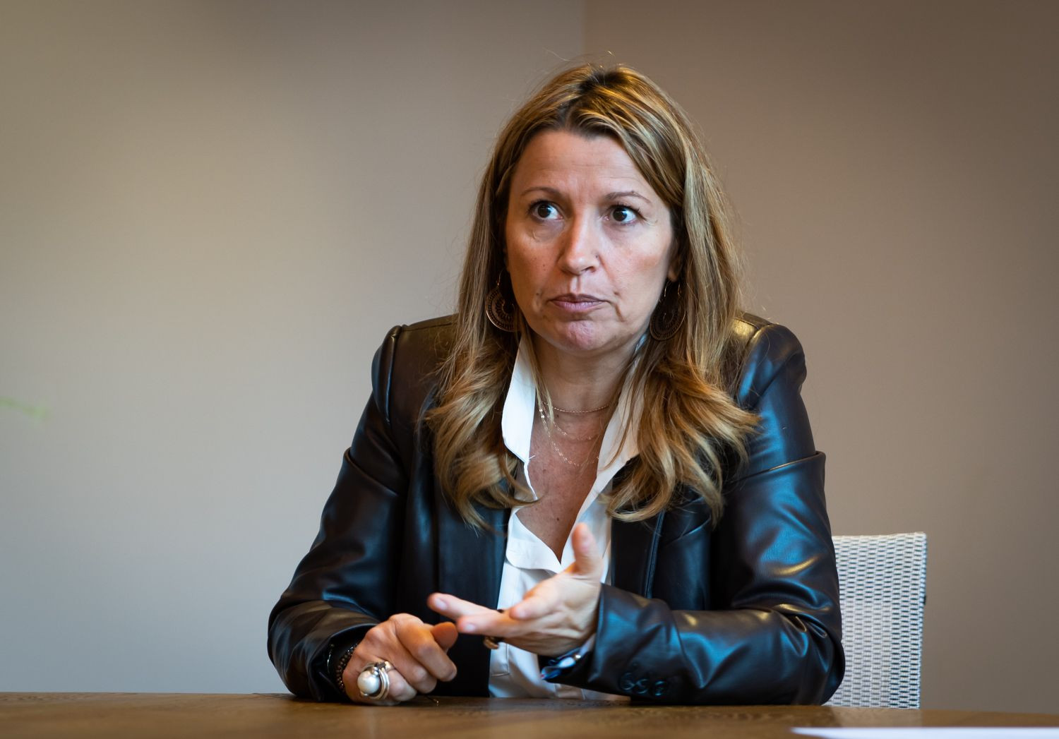 Eva Parera, líder de Valents, durante la entrevista con Metrópoli / METRÓPOLI - LUIS MIGUEL AÑÓN