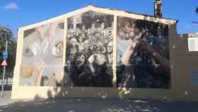 Mural dedicado a la 'gent gran' en la Meridiana / INMA SANTOS