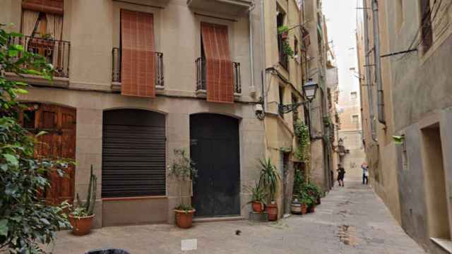 La calle dels Petons, la más romántica de Barcelona / GOOGLE MAPS