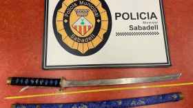 Una de las catanas decomisadas por la Policía Municipal de Sabadell / POLICÍA MUNICIPAL DE SABADELL