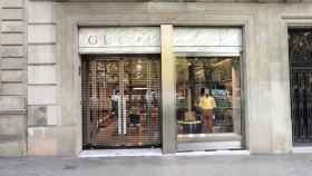 Exterior de la tienda Gucci de paseo de Gràcia este viernes / CEDIDA