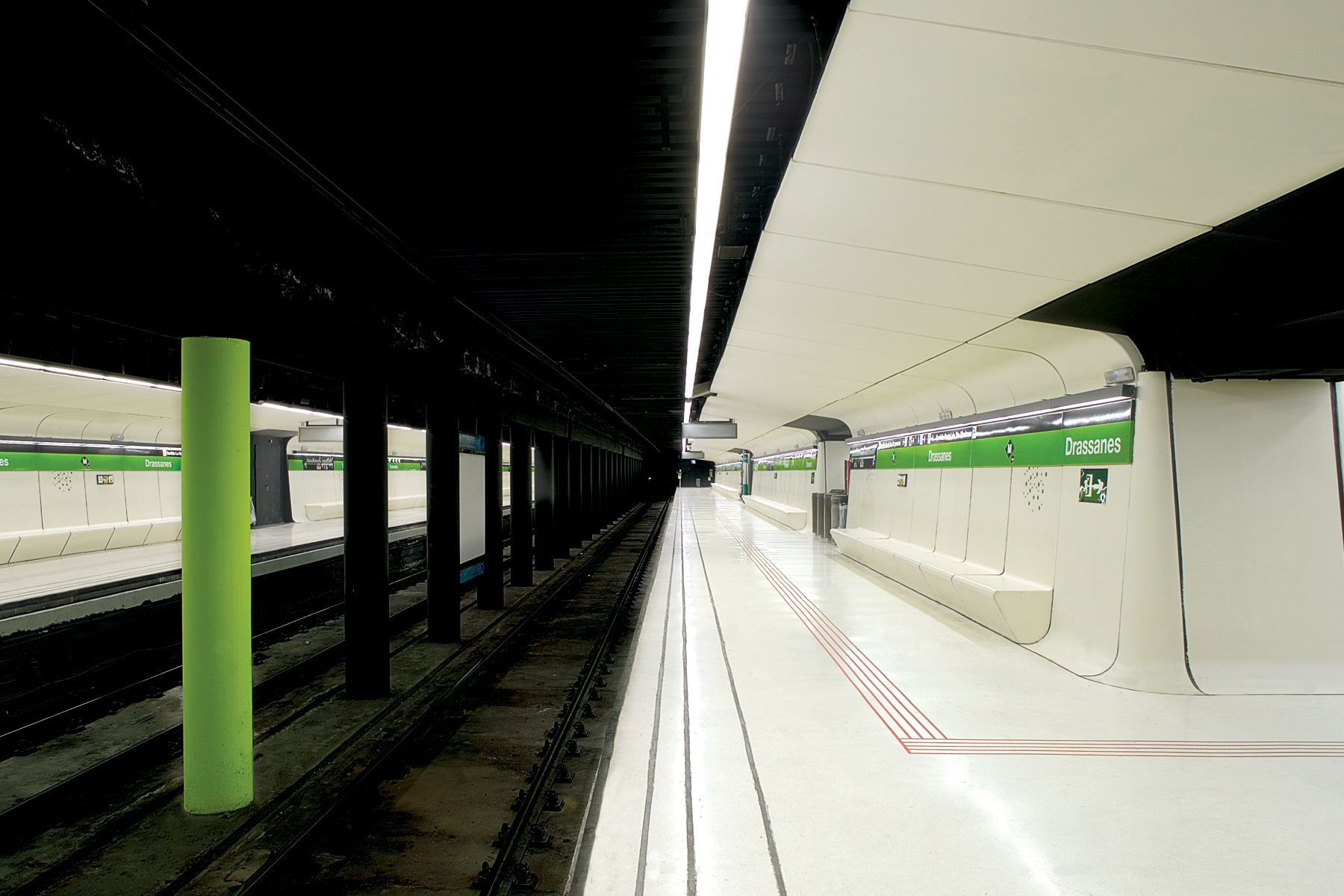 Estación de metro de Drassanes, en la L3