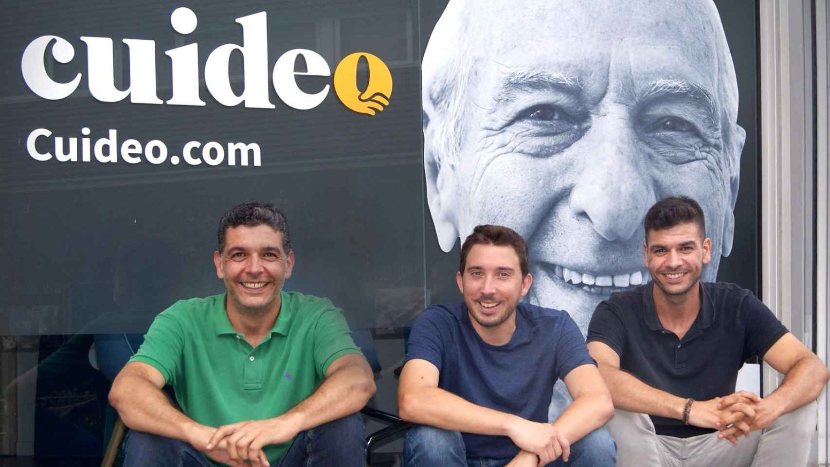 Los fundadores de Cuideo Adrià Buzón y los hermanos Roberto y Alejandro Valdés