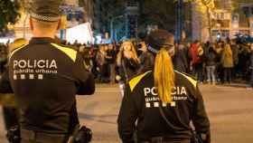 Agentes de la Guardia Urbana patrullando en Barcelona / GUARDIA URBANA
