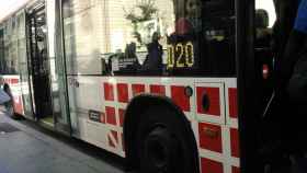Bus D20 en Barcelona / WIKI