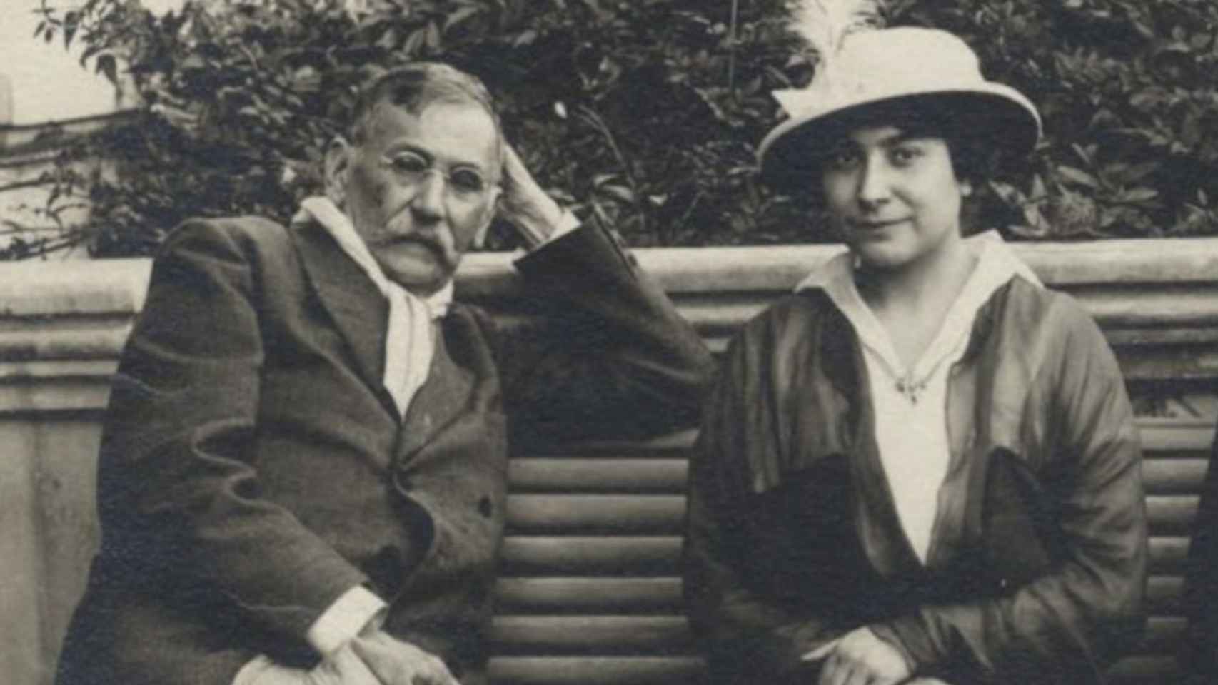 Benito Pérez Galdós y Margarita Xirgu