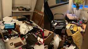 Dos imágenes del robo en la casa de los padres de Julia Barea, consejera de Ciutadans / TWITTER JULIA BAREA