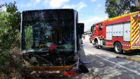 Estado del autobús tras el siniestro / BOMBERS