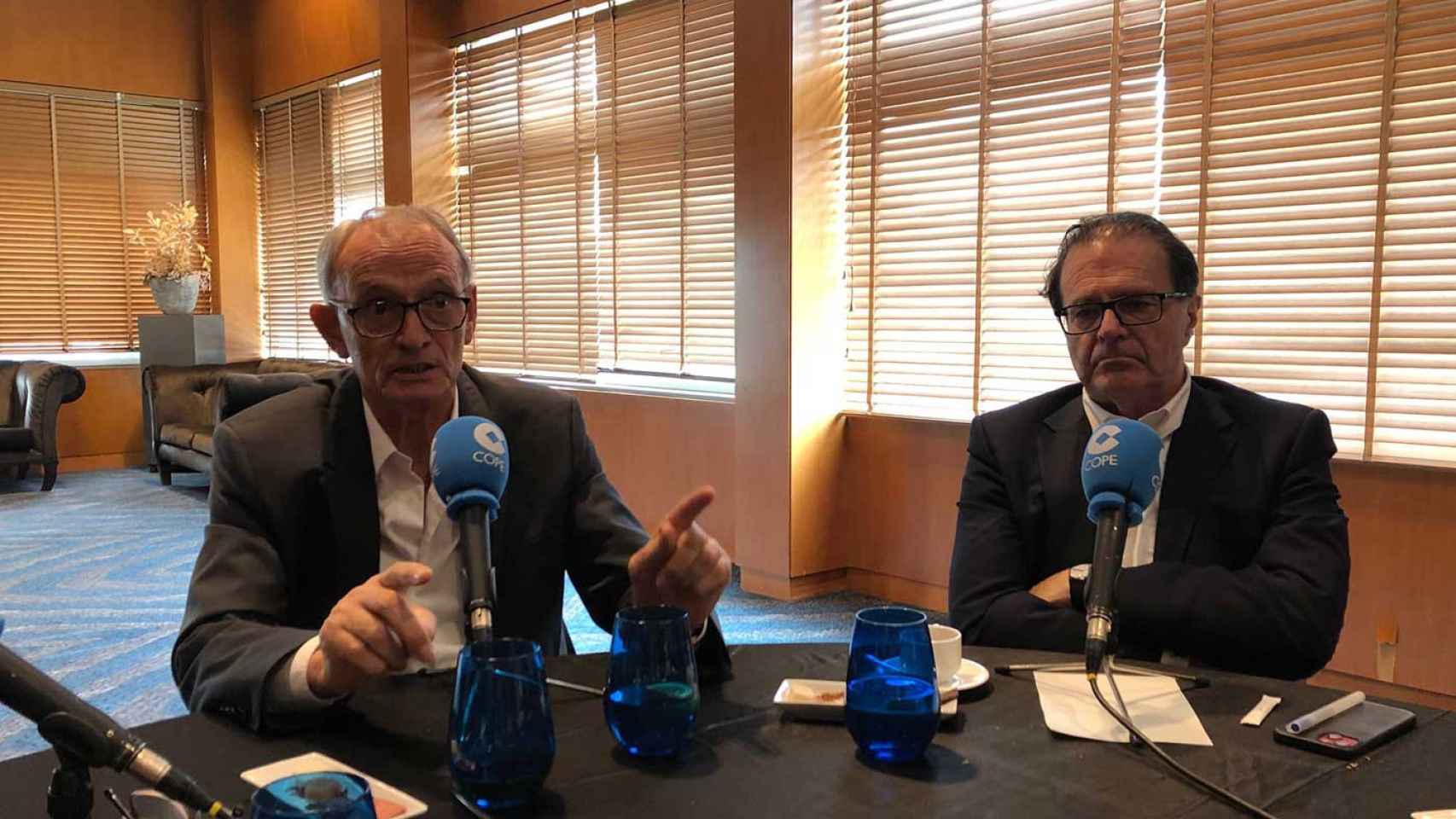Antón Costas y Jordi Alberich, en el programa 'Converses' de la Cadena Cope / MA