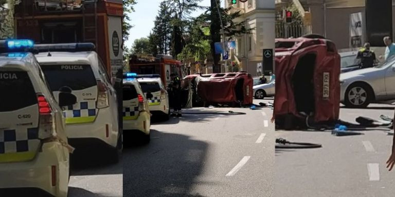 La furgoneta volcada en el paseo de Sant Gervasi / CEDIDA