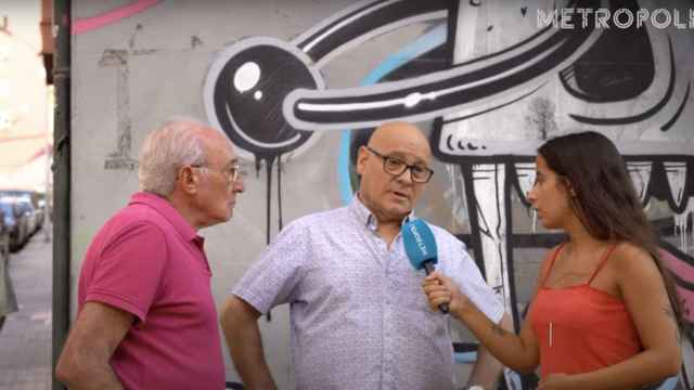 Vecinos de Badalona opinan sobre la inseguridad en el municipio / METRÓPOLI - LUIS MIGUEL AÑÓN