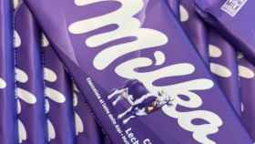 Tabletas del nuevo chocolate Milka, que la marca regala esta semana en Barcelona / MILKA