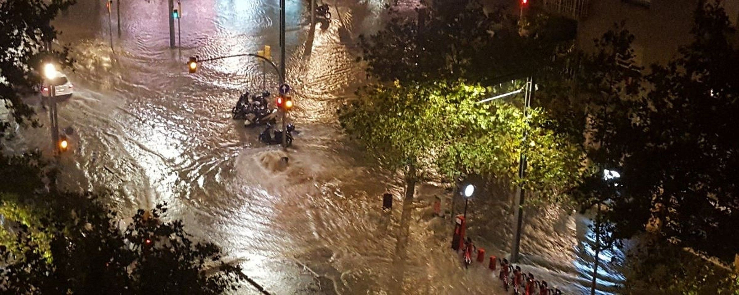 Inundación en Barcelona / @XAROGRANADOS