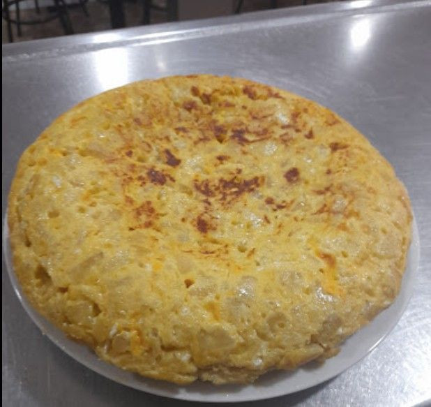 La tortilla de patatas del bar Hinojosa de Santa Coloma / BAR HINOJOSA