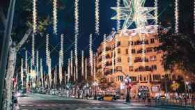 Imagen del diseño de las nuevas luces de Navidad en el paseo de Gràcia / ASOCIACIÓN PASEO DE GRÀCIA